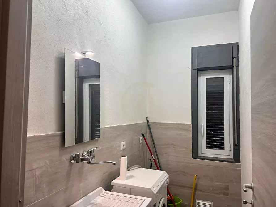 Immagine 5 di Villa in vendita  a Nicolosi