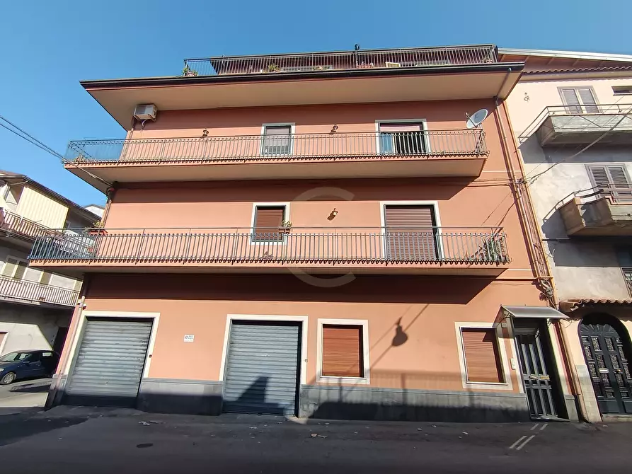 Immagine 1 di Appartamento in vendita  in Via Texas 13 a Biancavilla