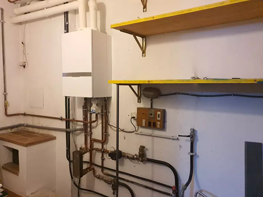 Immagine 66 di Casa bifamiliare in vendita  in VIA MARCONI 60 a Fornovo Di Taro