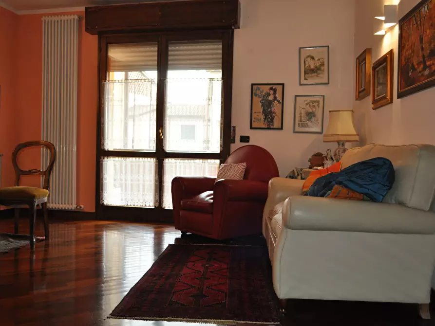 Immagine 5 di Trilocale in vendita  in Via Ulivi 24 a Collecchio