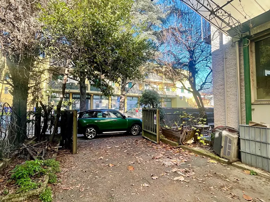 Immagine 2 di Capannone industriale in vendita  in Via Francesco Lasagna 23 a Parma