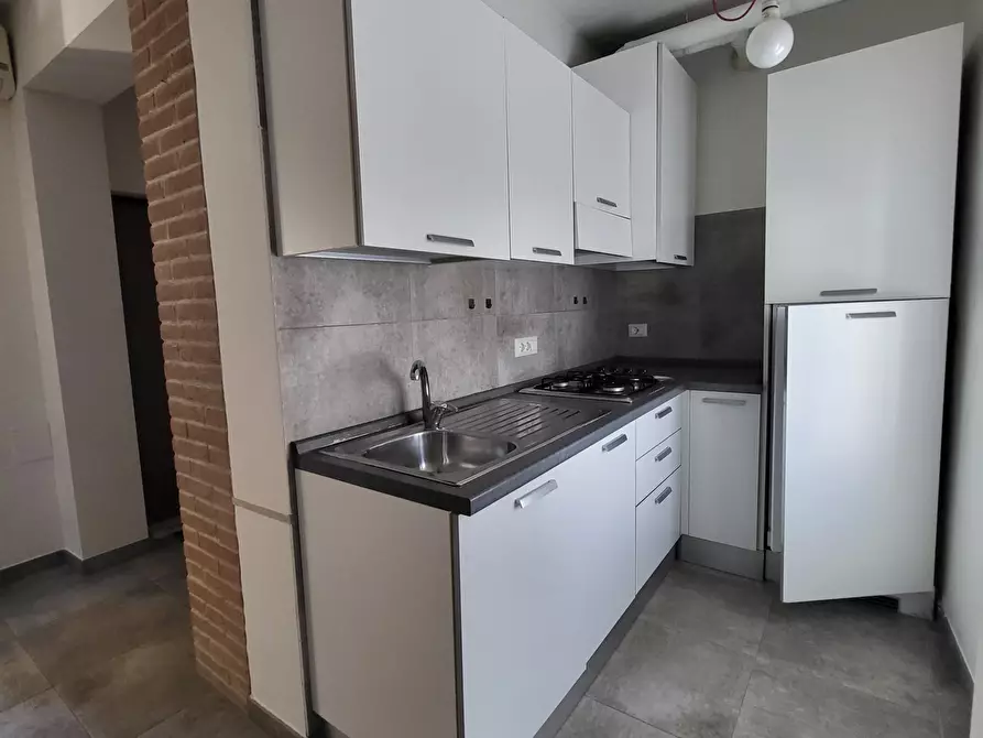 Immagine 9 di Monolocale in vendita  in Strada Matteo Renato Imbriani 39 a Parma