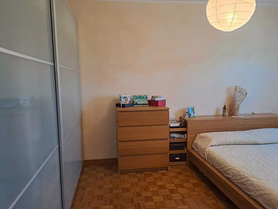 Immagine 11 di Quadrilocale in vendita  in Via Enrico Berlinguer 8 a Parma