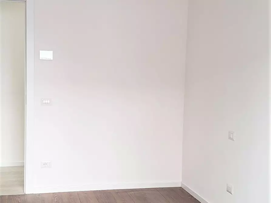 Immagine 18 di Trilocale in affitto  in Via Giuseppe Verdi a Parma