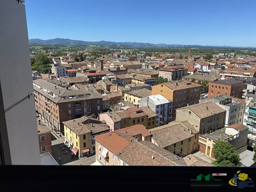 Immagine 30 di Attico in vendita  a Fidenza