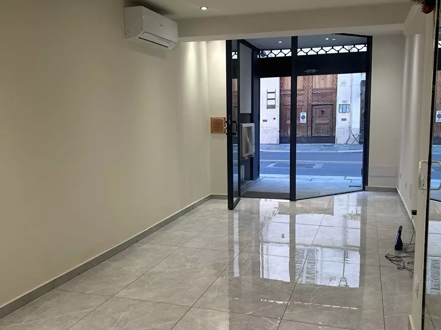 Immagine 2 di Locale commerciale in affitto  in Strada Nino Bixio a Parma