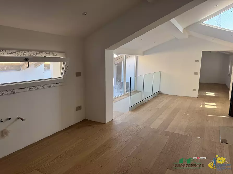 Immagine 17 di Attico in vendita  in Vicolo San Tiburzio a Parma