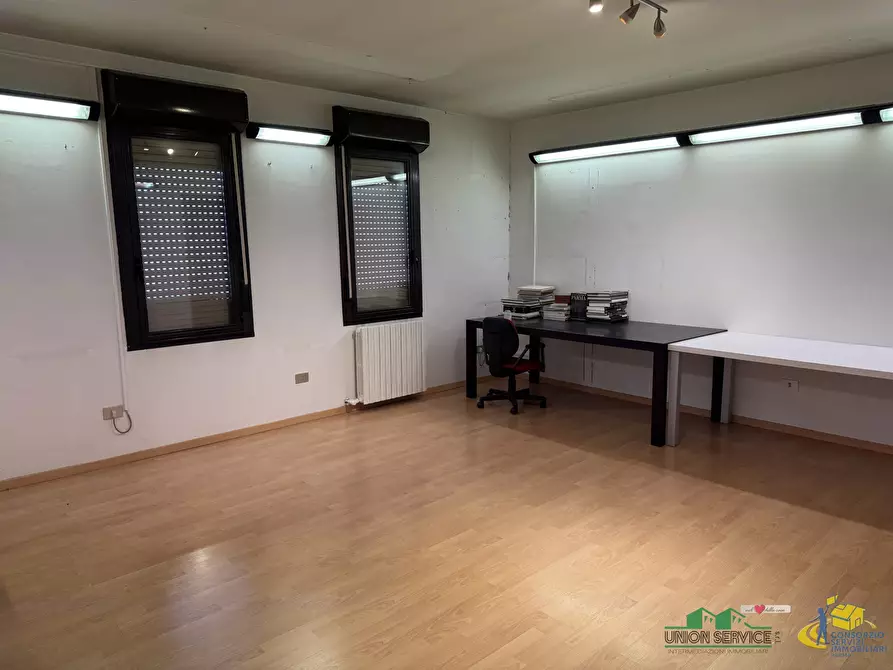 Immagine 15 di Attività artigianale in vendita  in strada provinciale a Sala Baganza