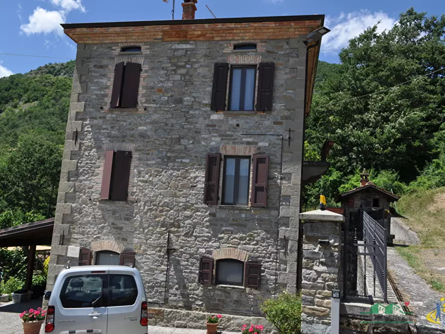 Immagine 15 di Rustico / casale in vendita  in VIA MAESTRI a Valmozzola