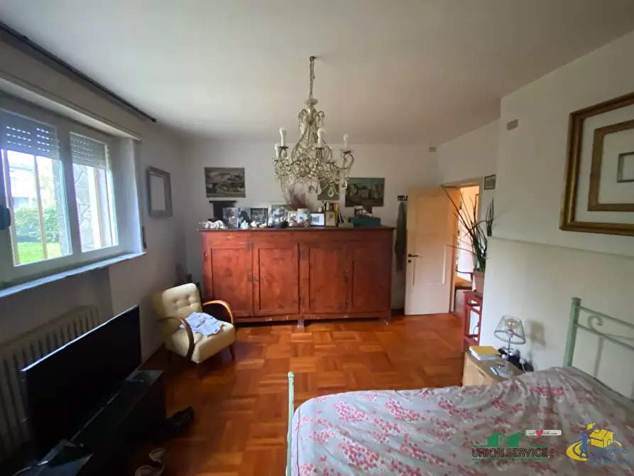 Immagine 16 di Villa in vendita  in Via Giosuè Carducci 3 a Medesano