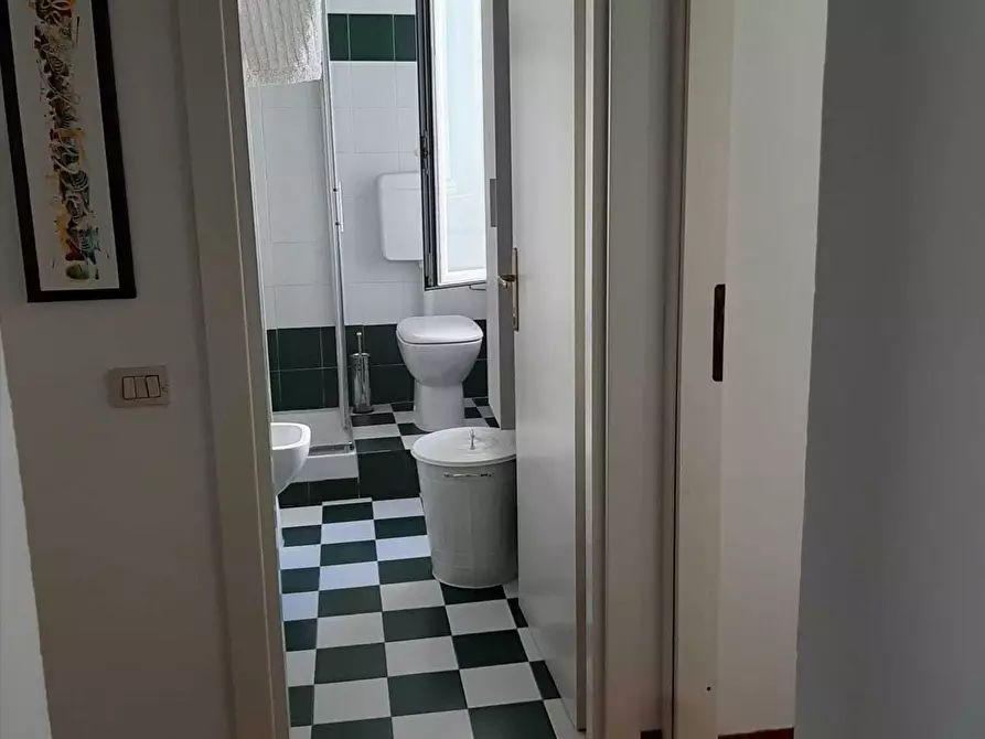 Immagine 8 di Quadrilocale in affitto  in Borgo Garimberti 18 a Parma