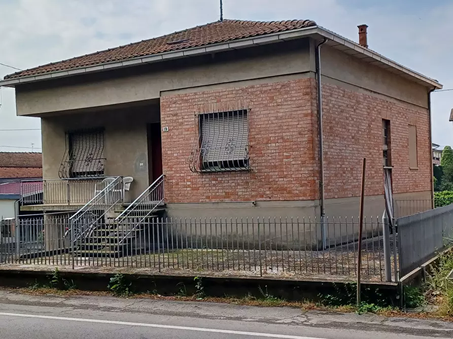 Immagine 2 di Casa bifamiliare in vendita  in Via Eugenio Curiel 19 a Montecchio Emilia