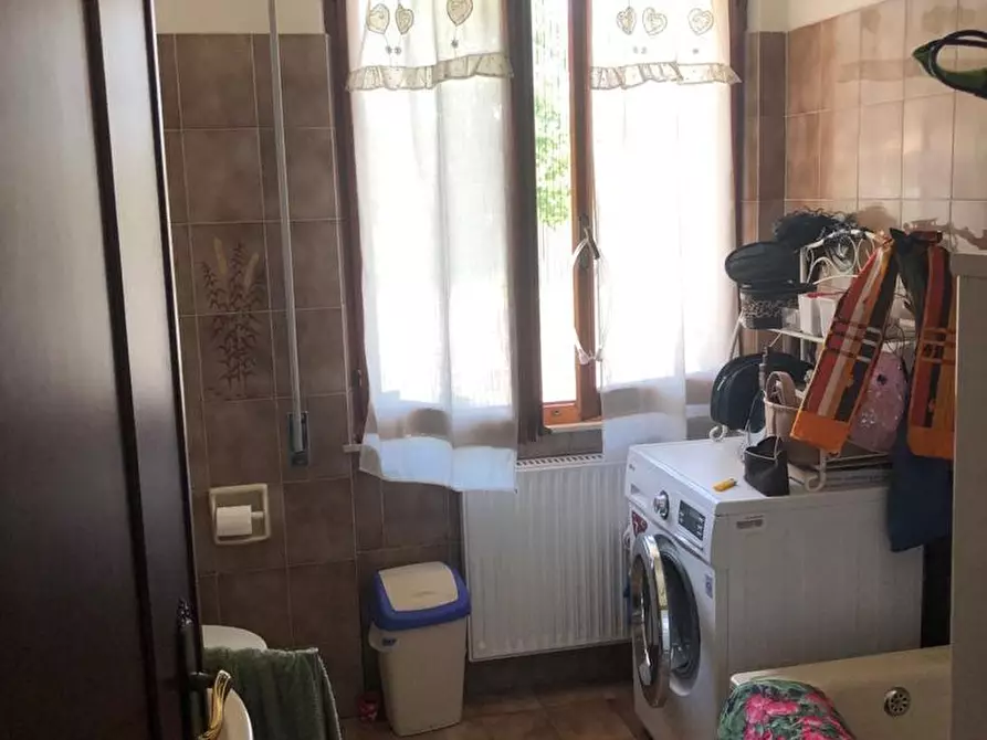 Immagine 33 di Trilocale in vendita  in Via Sacro Cuore a Brugnato