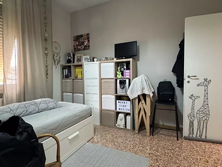 Immagine 28 di Trilocale in vendita  in Via Giacomo Leopardi a Collecchio