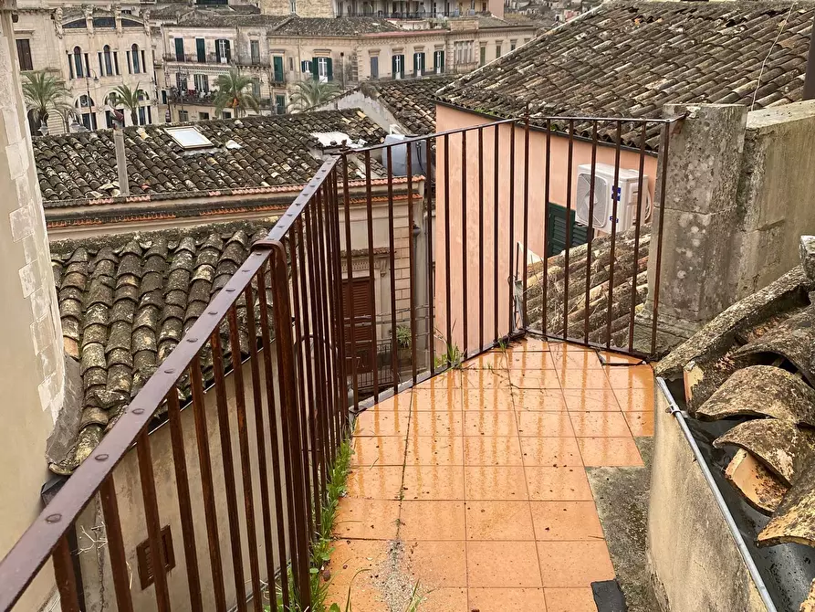 Immagine 18 di Porzione di casa in vendita  in Via Carlo Papa a Modica