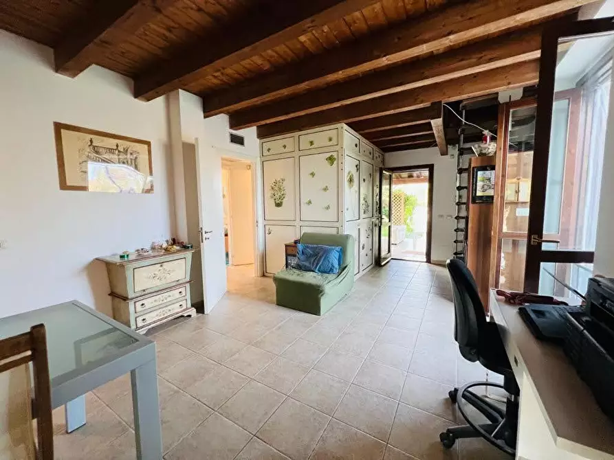 Immagine 7 di Villa in vendita  a Scicli