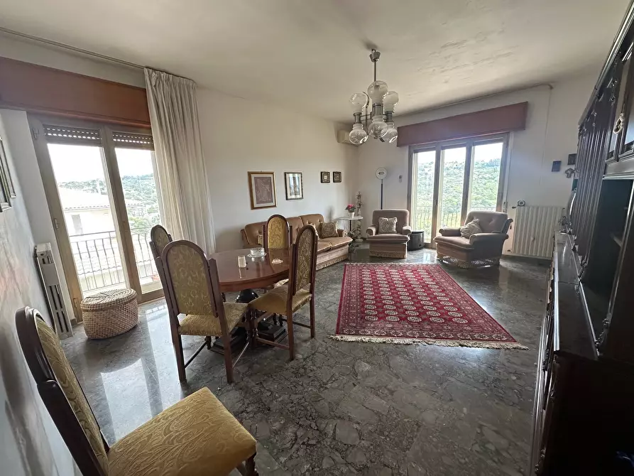 Immagine 2 di Appartamento in vendita  in VIA FONTANA 64 a Modica