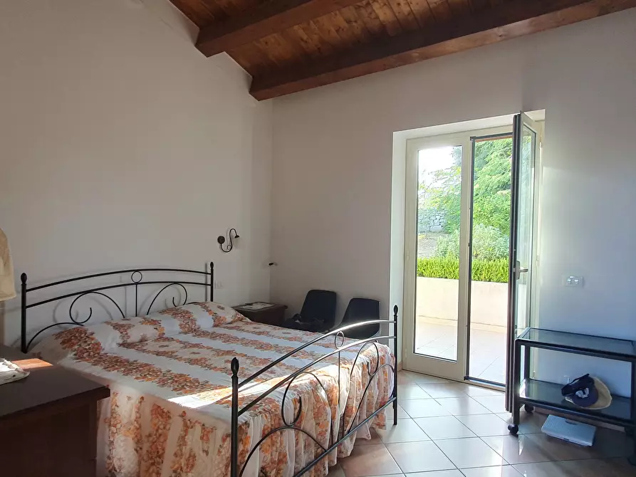 Immagine 19 di Villa in vendita  a Modica