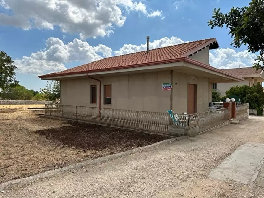 Immagine 2 di Villa in vendita  in Strada Statale a Modica
