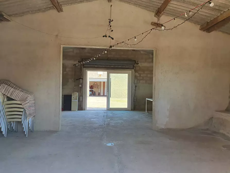 Immagine 25 di Villa in vendita  a Modica