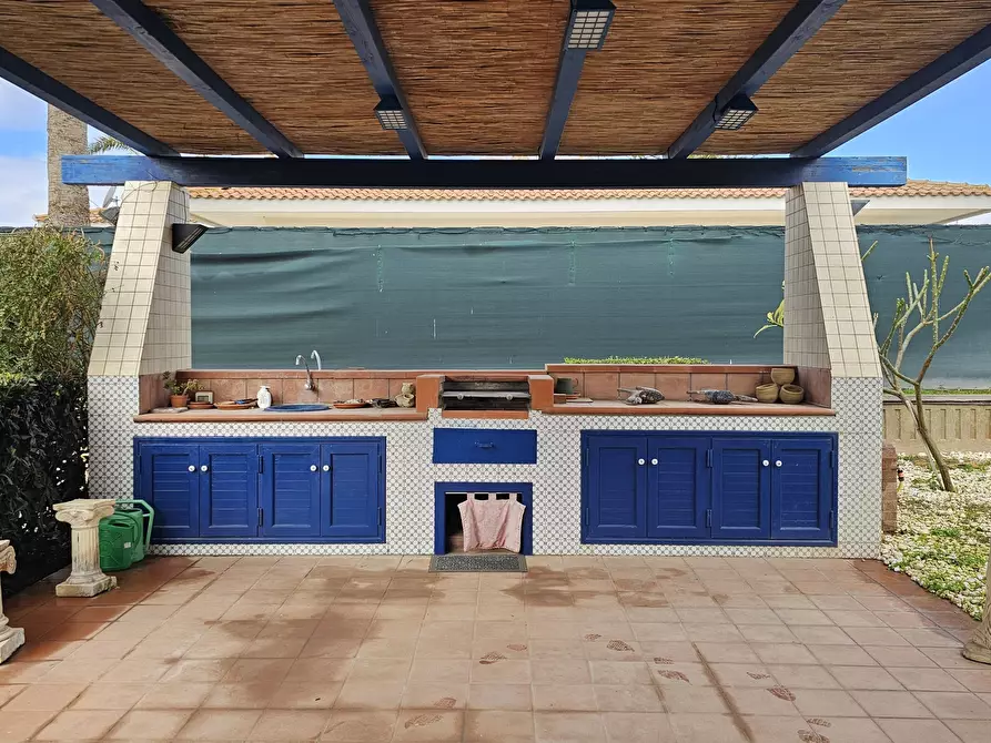 Immagine 15 di Villa in vendita  in Via Portovenere 80 a Ragusa