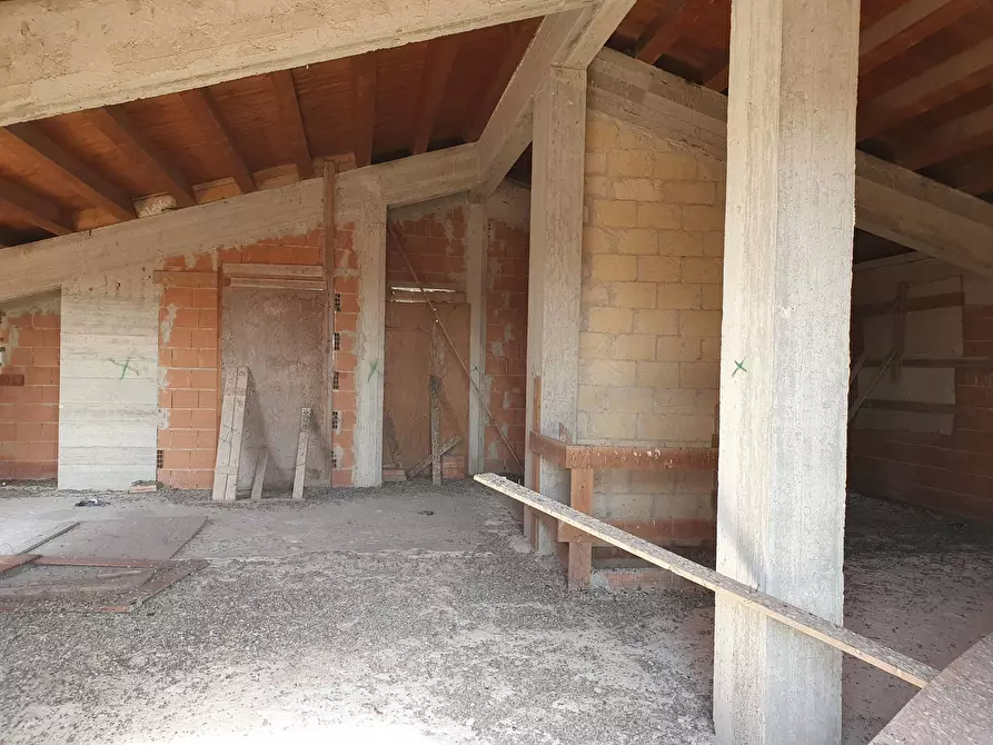 Immagine 35 di Villa in vendita  in Via Resistenza Partigiana 2041 a Modica