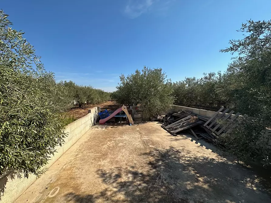 Immagine 15 di Villa in vendita  in SP44 a Modica