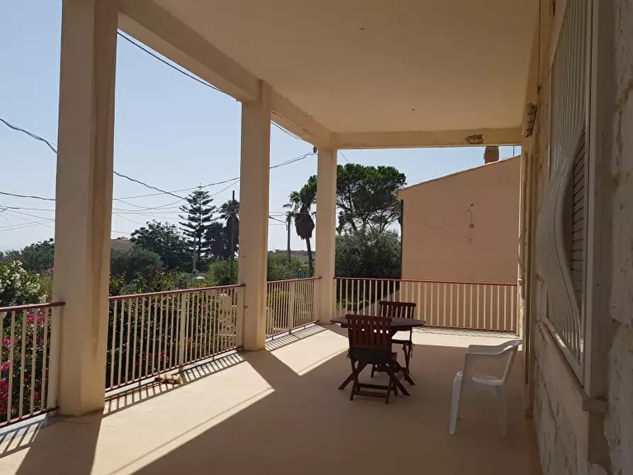 Immagine 8 di Villa in vendita  a Scicli