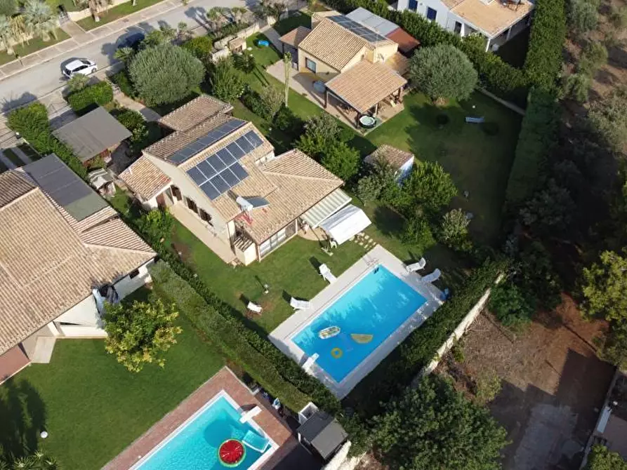 Immagine 17 di Villa in vendita  a Scicli