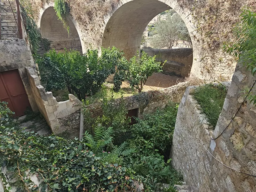 Immagine 12 di Appartamento in vendita  in Via Guerrazzi a Modica