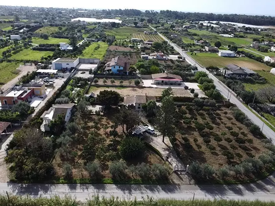 Immagine 31 di Villa in vendita  in Via del Giglio a Ispica