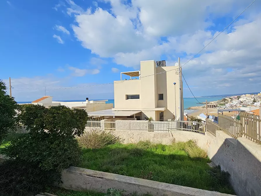 Immagine 8 di Villa in vendita  a Scicli