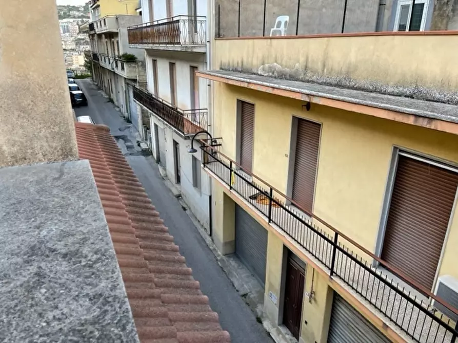 Immagine 13 di Casa indipendente in vendita  in Via Iachinoto Saverio a Modica
