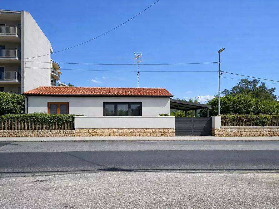 Immagine 1 di Casa indipendente in vendita  in Via Risorgimento a Modica
