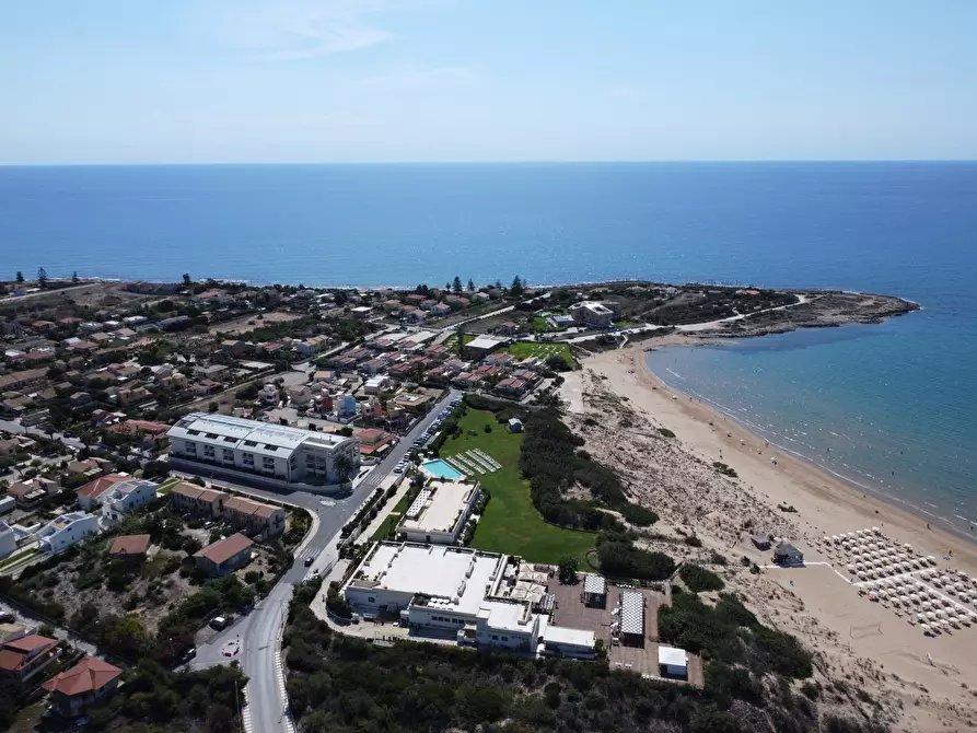 Immagine 9 di Villa in vendita  in Via del Laghetto 23 a Modica