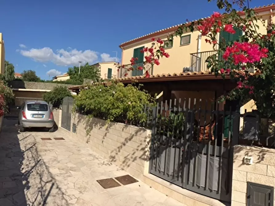 Immagine 16 di Villetta a schiera in vendita  a Modica