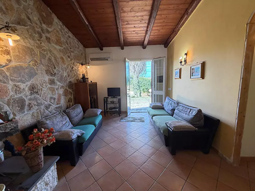 Immagine 27 di Villa in vendita  in Via del Giglio a Ispica