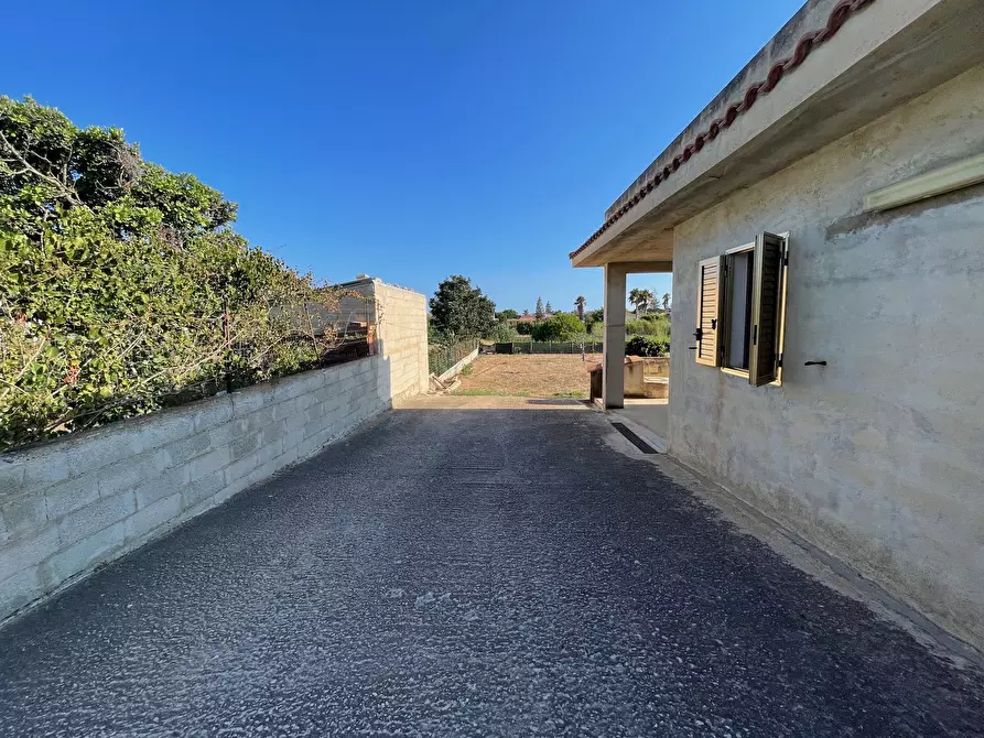 Immagine 5 di Villa in vendita  in Via Augusteo a Ispica