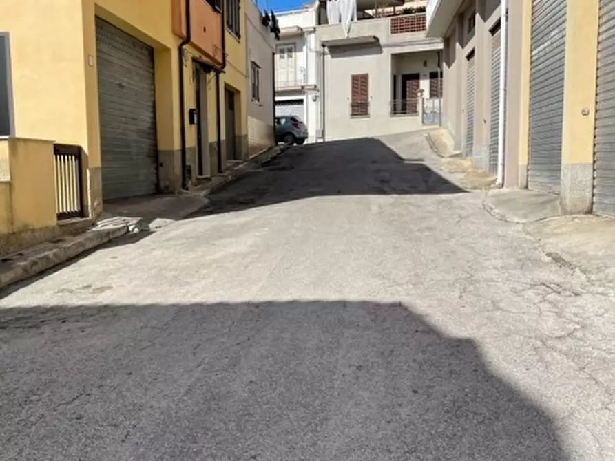 Immagine 7 di Appartamento in vendita  in VIA LORETO GALLINARA a Modica
