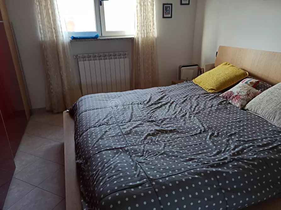 Immagine 7 di Appartamento in vendita  a Aulla