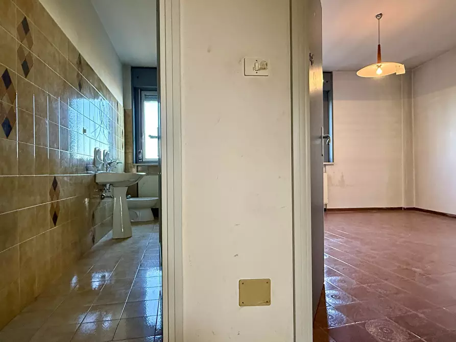 Immagine 19 di Pentalocale in vendita  in Viale Salvador Allende 24 a Ozzano Dell'emilia