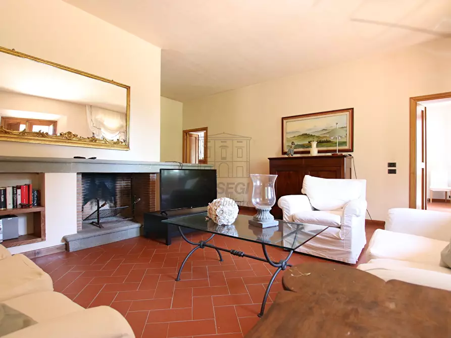 Immagine 48 di Villa in vendita  in Via di segromigno a Capannori