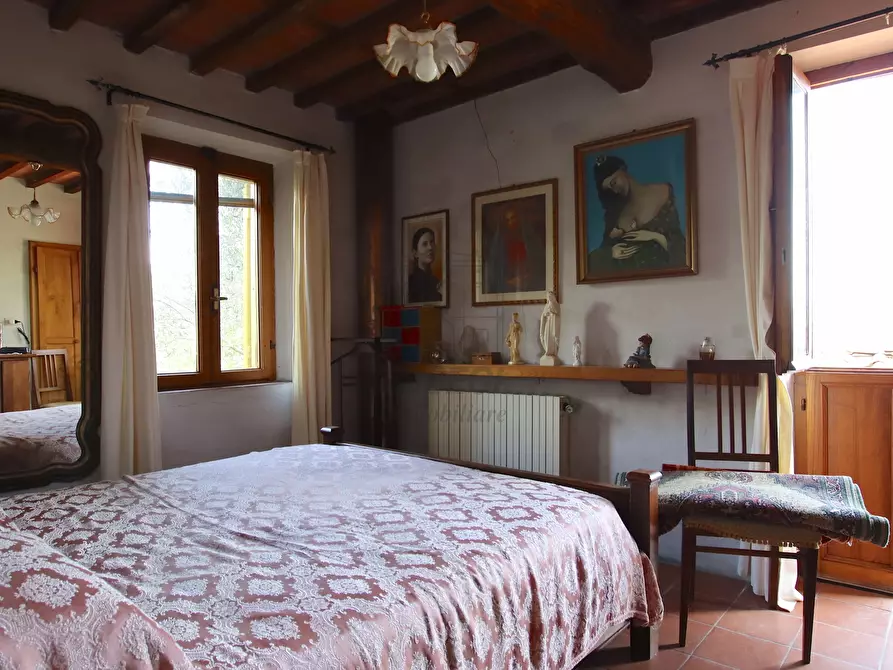 Immagine 16 di Rustico / casale in vendita  in Via per Chiatri 734 a Lucca