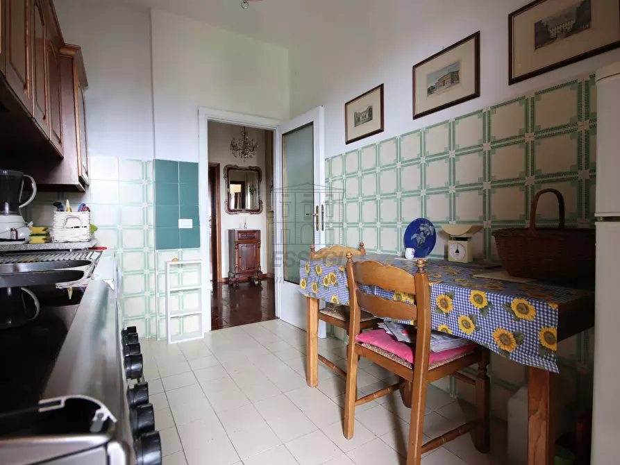 Immagine 11 di Appartamento in vendita  in Via Berti 57 a Capannori