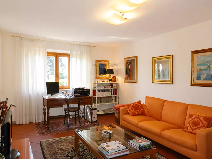 Immagine 5 di Villa in vendita  in Traversa II Via Vecchia Pesciatina 84 a Lucca