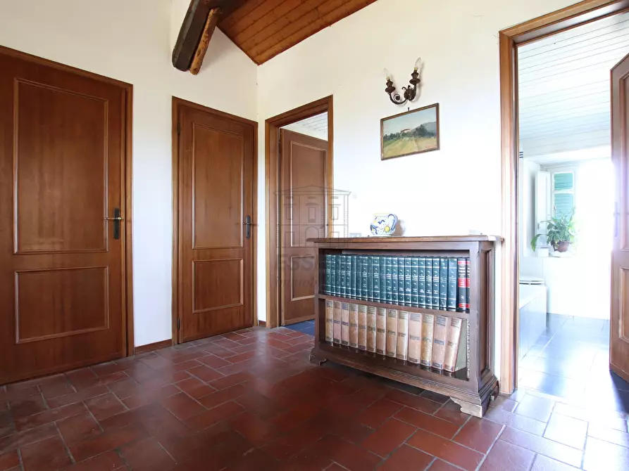 Immagine 28 di Rustico / casale in vendita  in Via del Borgo 55 a Lucca