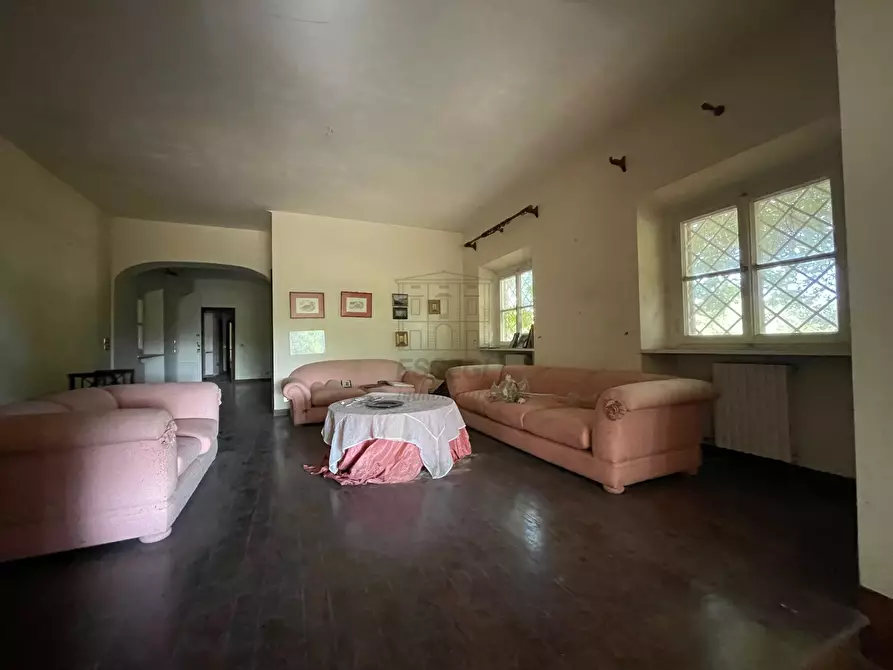 Immagine 12 di Villa in vendita  in Via Vecchia Pesciatina in Gragnano a Lucca