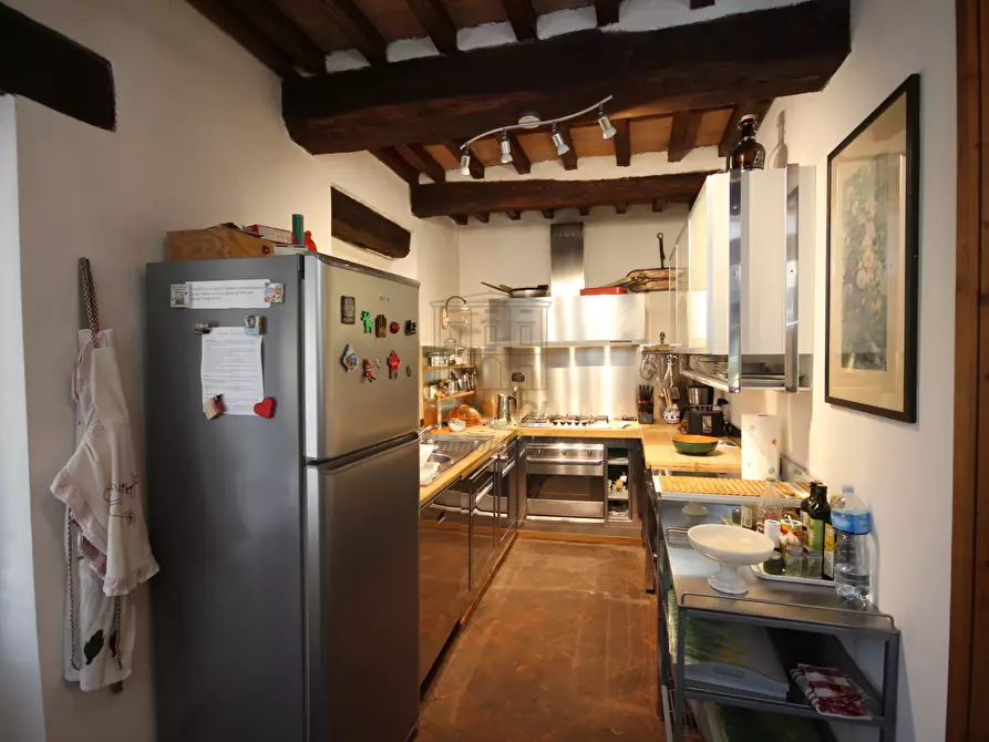 Immagine 18 di Rustico / casale in vendita  in Via dei Marzi 463 a Lucca