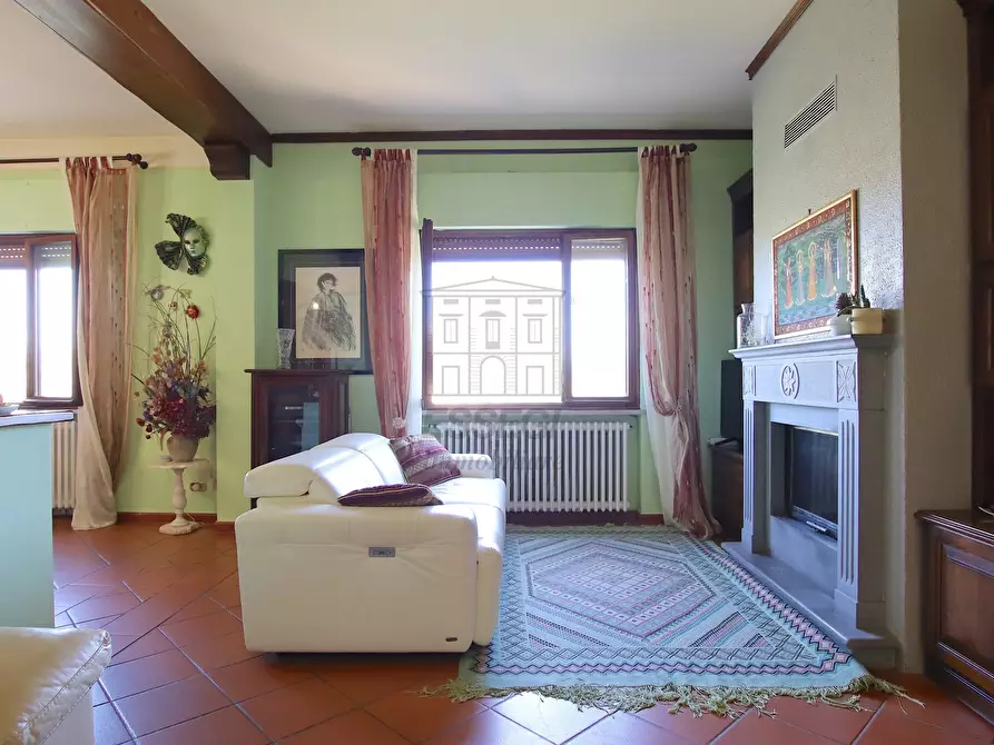 Immagine 19 di Villa in vendita  in Via Comunale Campolungo 51 a Lucca