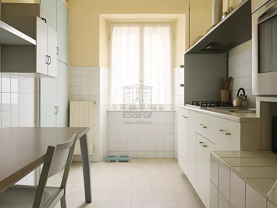 Immagine 5 di Appartamento in vendita  in Piazza San Michele 5 a Lucca